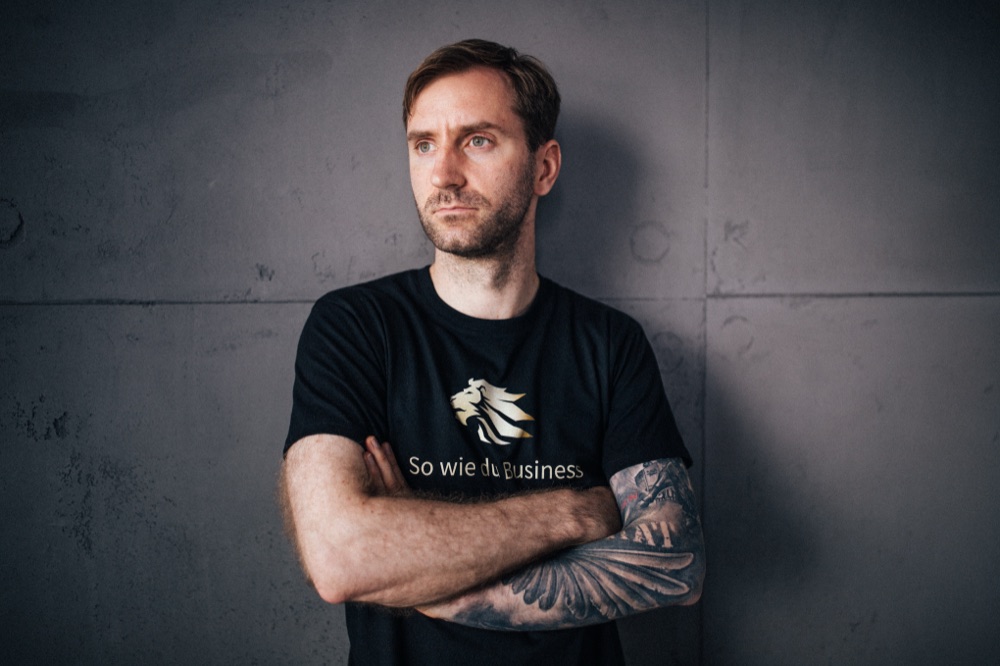 Dennis Herrmann, Portrait
